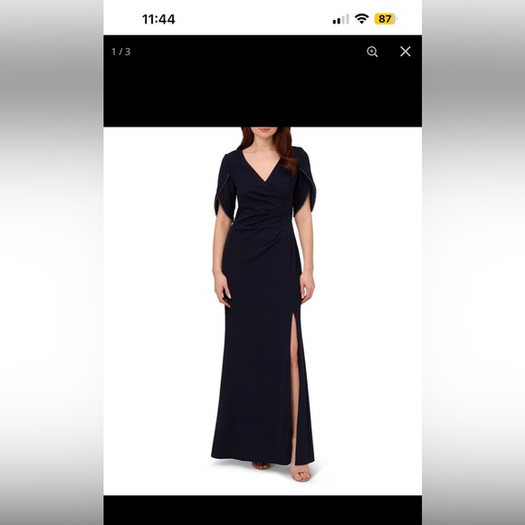 Adrianna Papell
Stretch Pearl Trimmed V-Neck Short Tulip Sleeve Gown size 10 - Picture 1 of 8